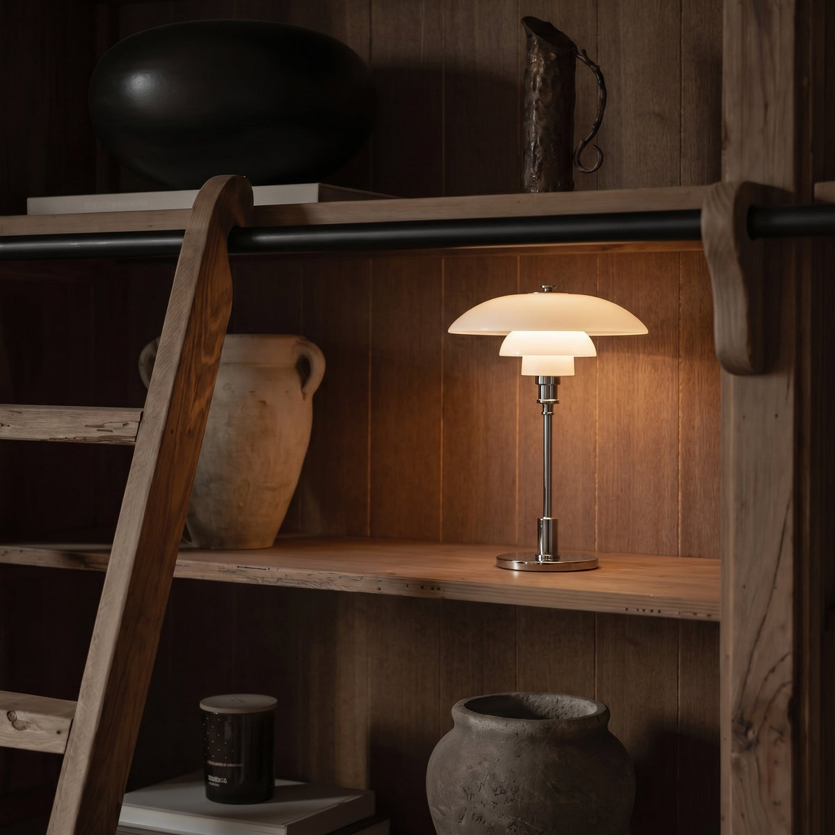 Duńska lampa stołowa designerska
