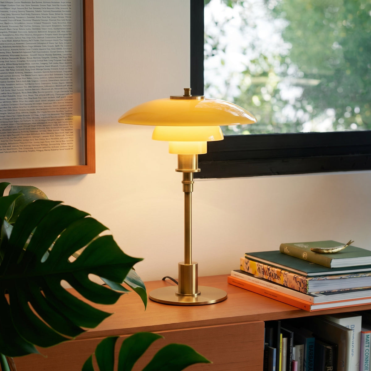 Duńska lampa stołowa designerska